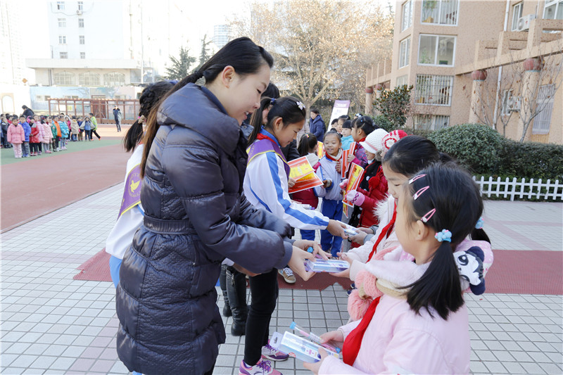 文具敦化路小学活动